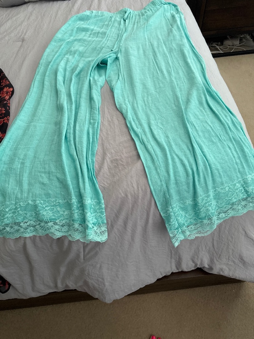 Lightweight pants